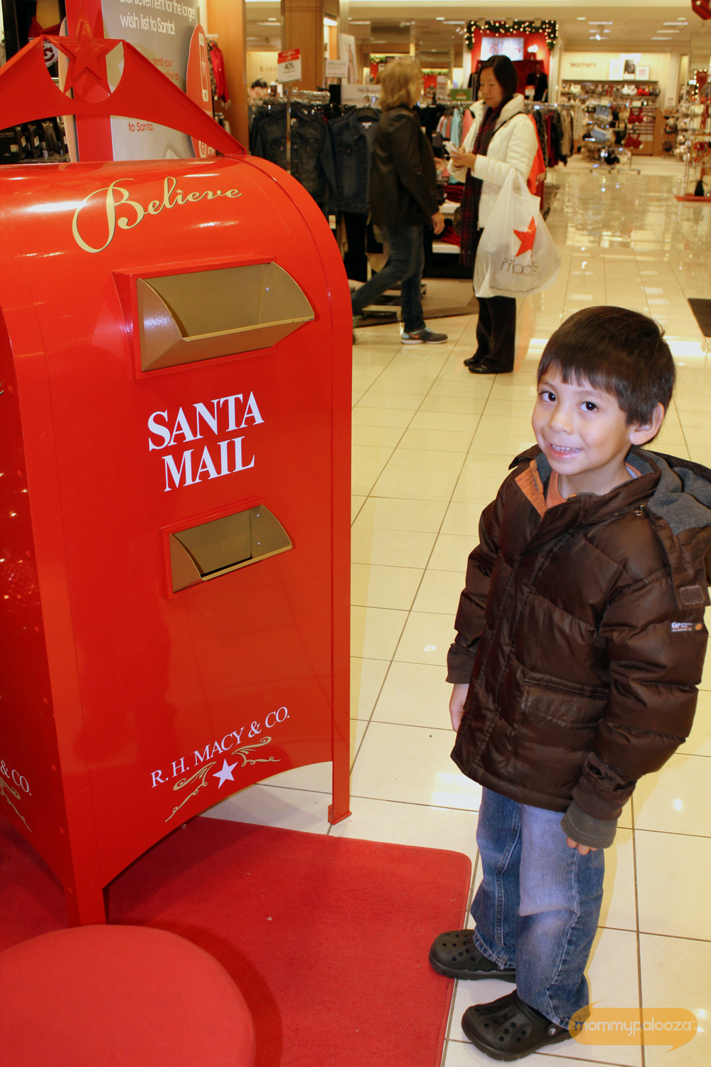 Write a Letter to Santa Claus and Macy's will donate $1 to Make-A-Wish, up to $1 million dollars!
