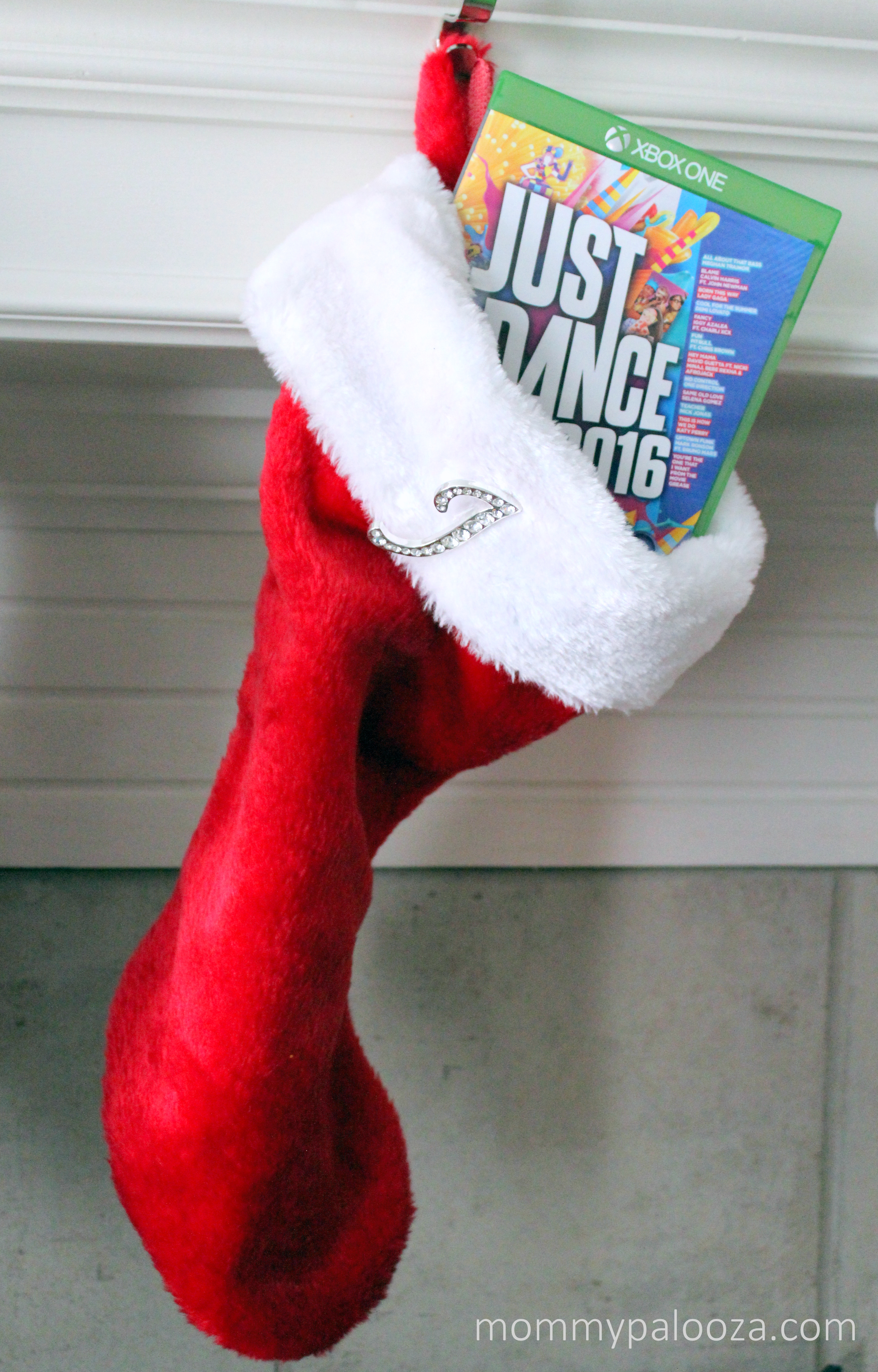 JUST DANCE 2016 Is the Ultimate Holiday Gift for Kids, Teens, and Families #JustDance2016 #CG
