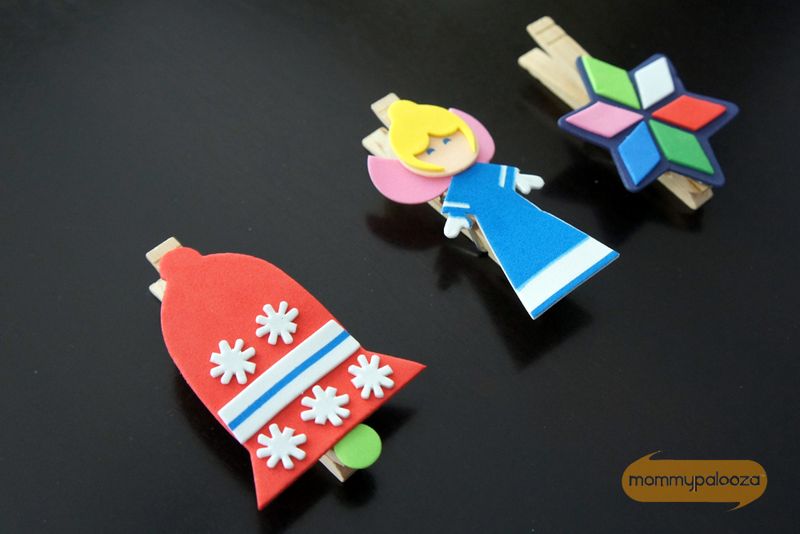 christmas-card-holder-hanger-display-with-clothespin-ornament-craft-kids