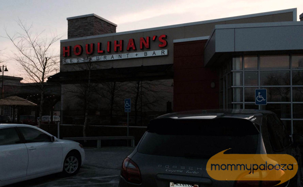 Houlihan's New Lighter Menu Giveaway