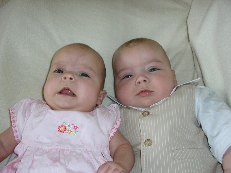 Practical-tips-for-twins